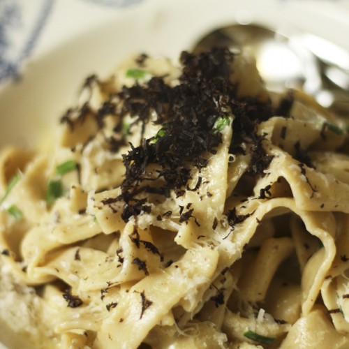 Fettuccini with truffle butter sauce 