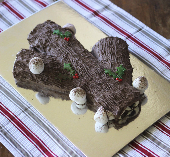 A French dessert traditionally served on Christmas Eve