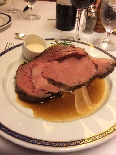 Entree:  Prime Rib of Beef au Jus.  You don't need me to tell you that Carl ordered this and absolutely loved it.  