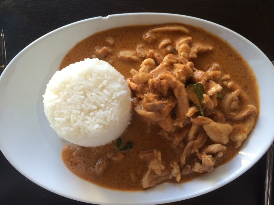 Lunch special - Penang Chicken Curry