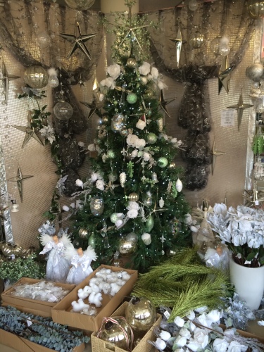 A green and white themed tree