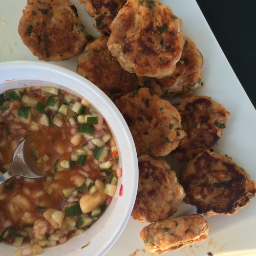 Thai fish cakes with dipping sauce