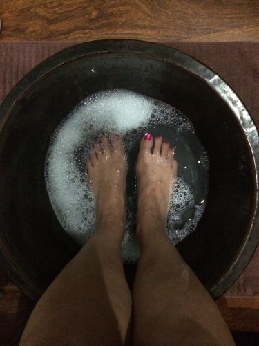 Starting the treatment with a foot soak