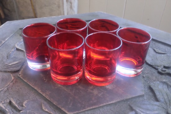 Red tea light candle holders 